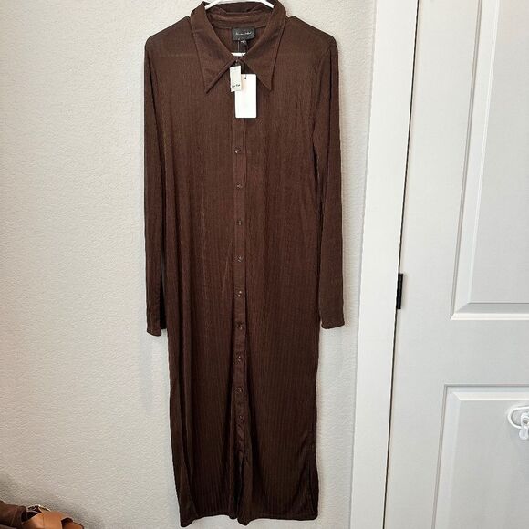 NWT Line and Dot Chocolate Brown Ribbed Slinky Button Front Maxi Shirt Dress L - Picture 1 of 7